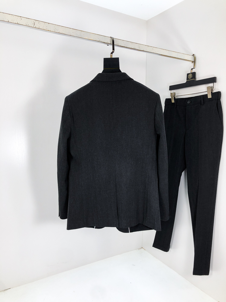 Louis Vuitton Male Basic Clothing Cotton Gray Slim Fit L-175130