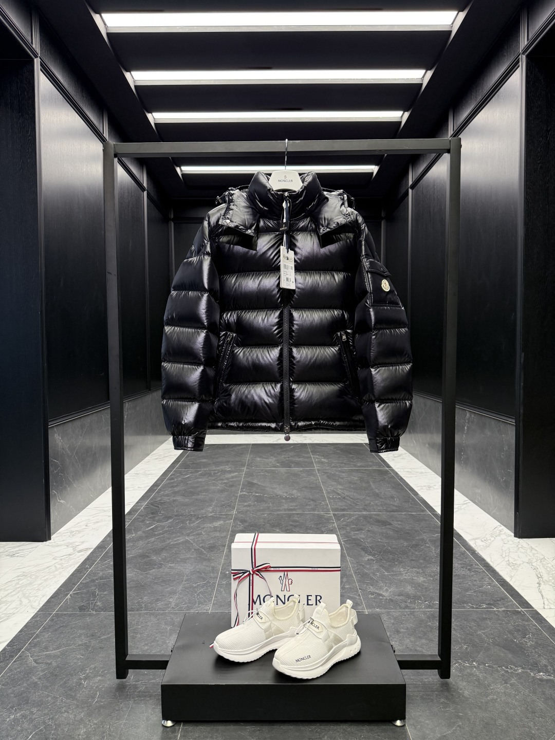 Moncler Male Down Jacket Couple Style S-m-l