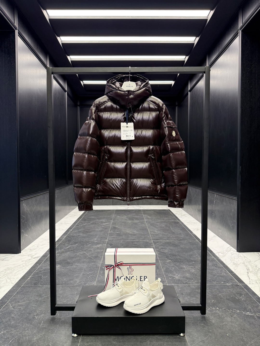 Moncler Male Down Jacket Goose Down Brown S-m-l