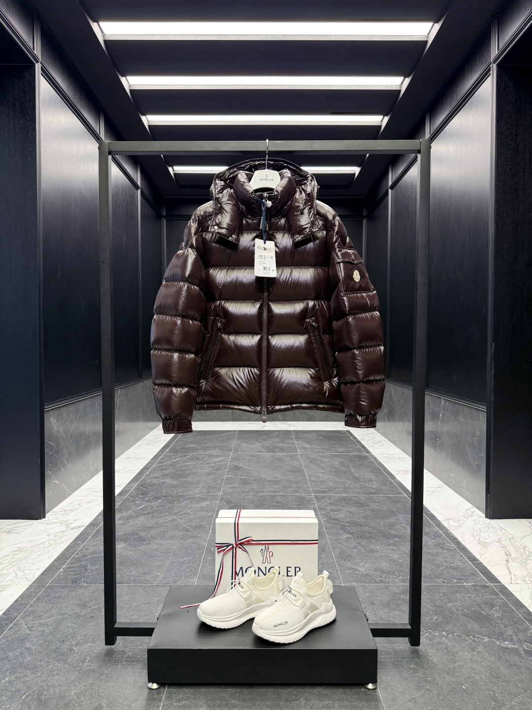 Moncler Male Down Jacket Goose Down Brown S-m-l