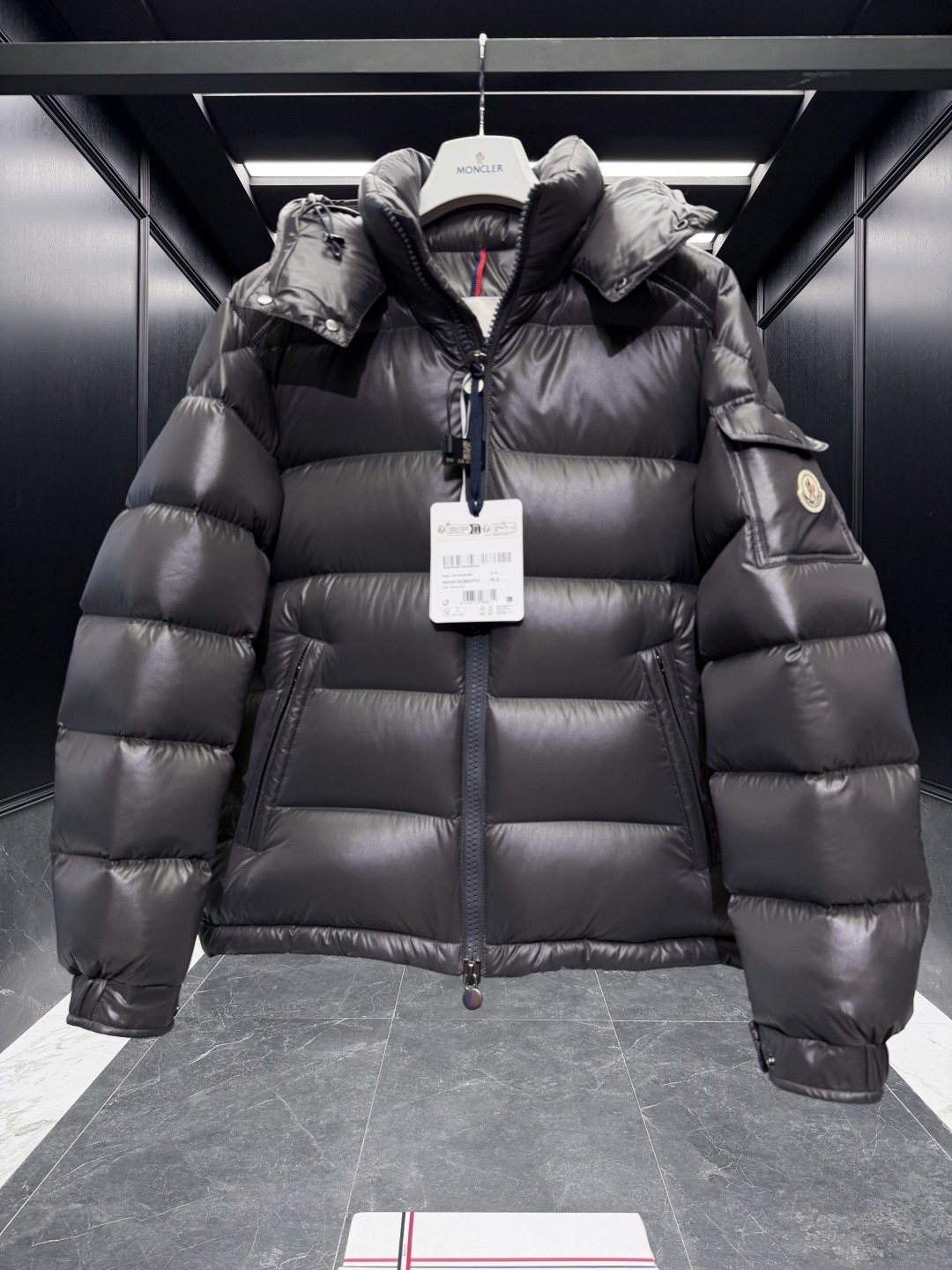 Moncler Male Down Jacket Gray Hooded S-m-l
