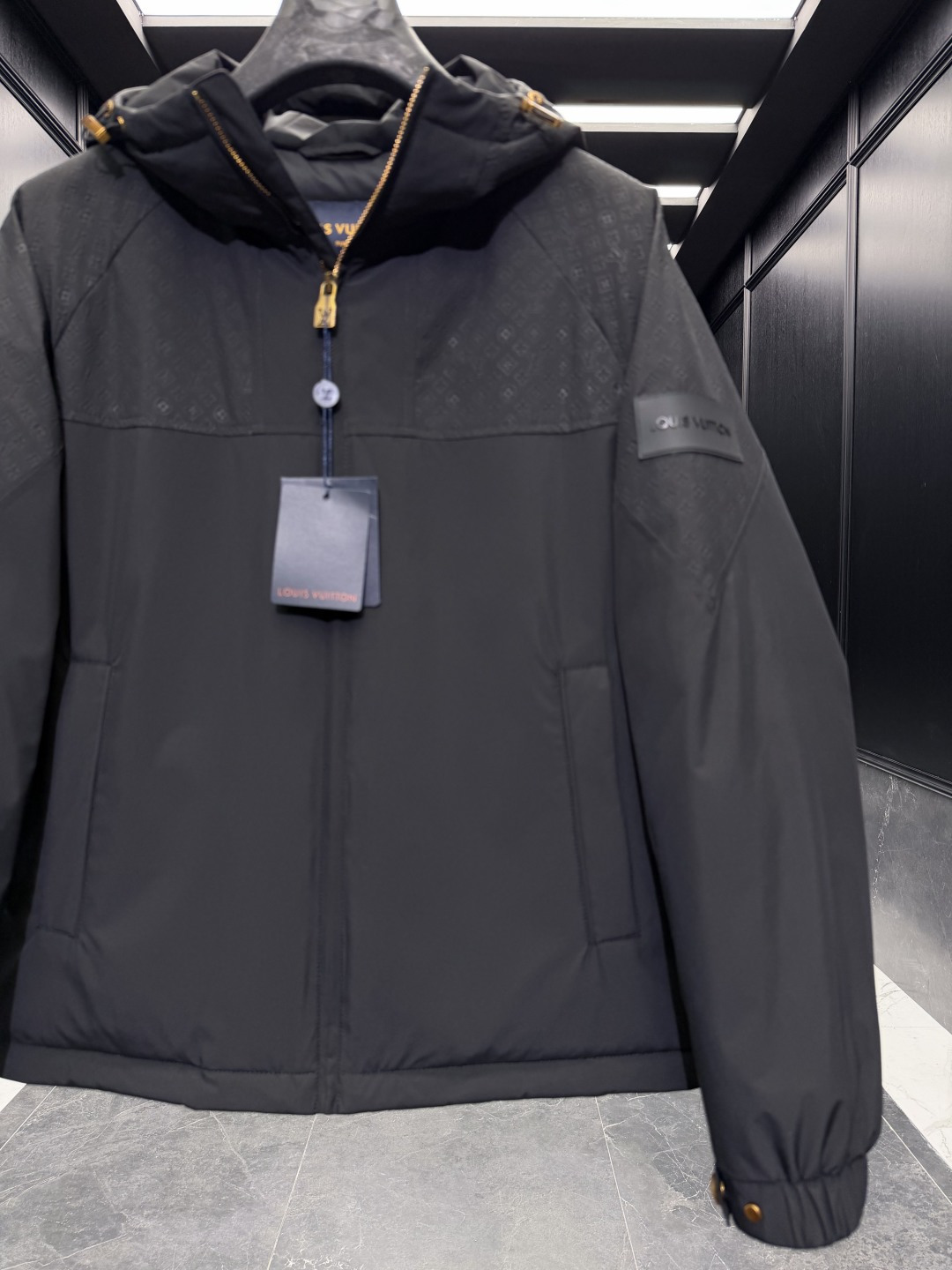 Louis Vuitton Down Jacket Goose Down Black Hooded S-m-l