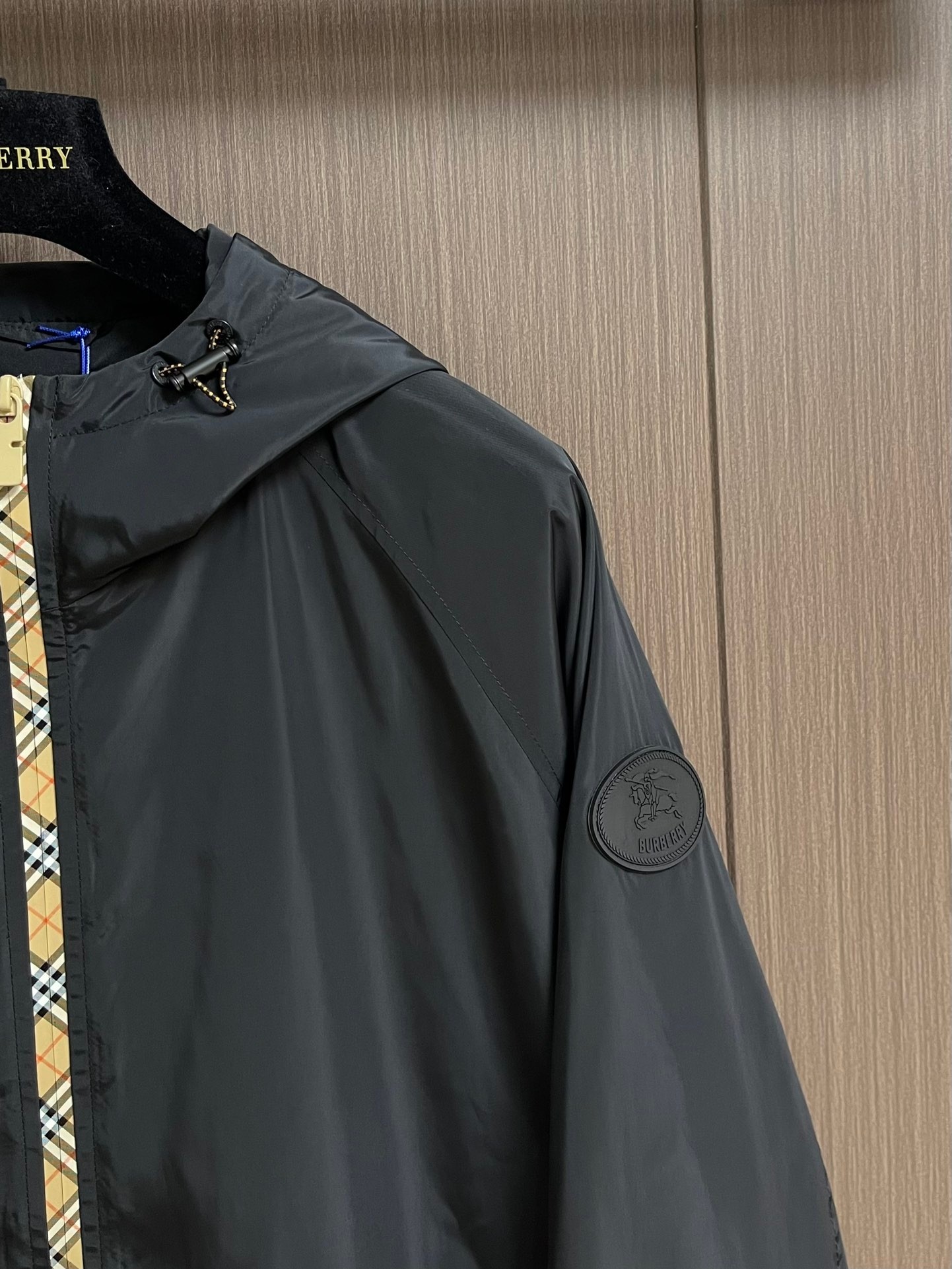 Burberry Basic Clothing Hooded M-xl