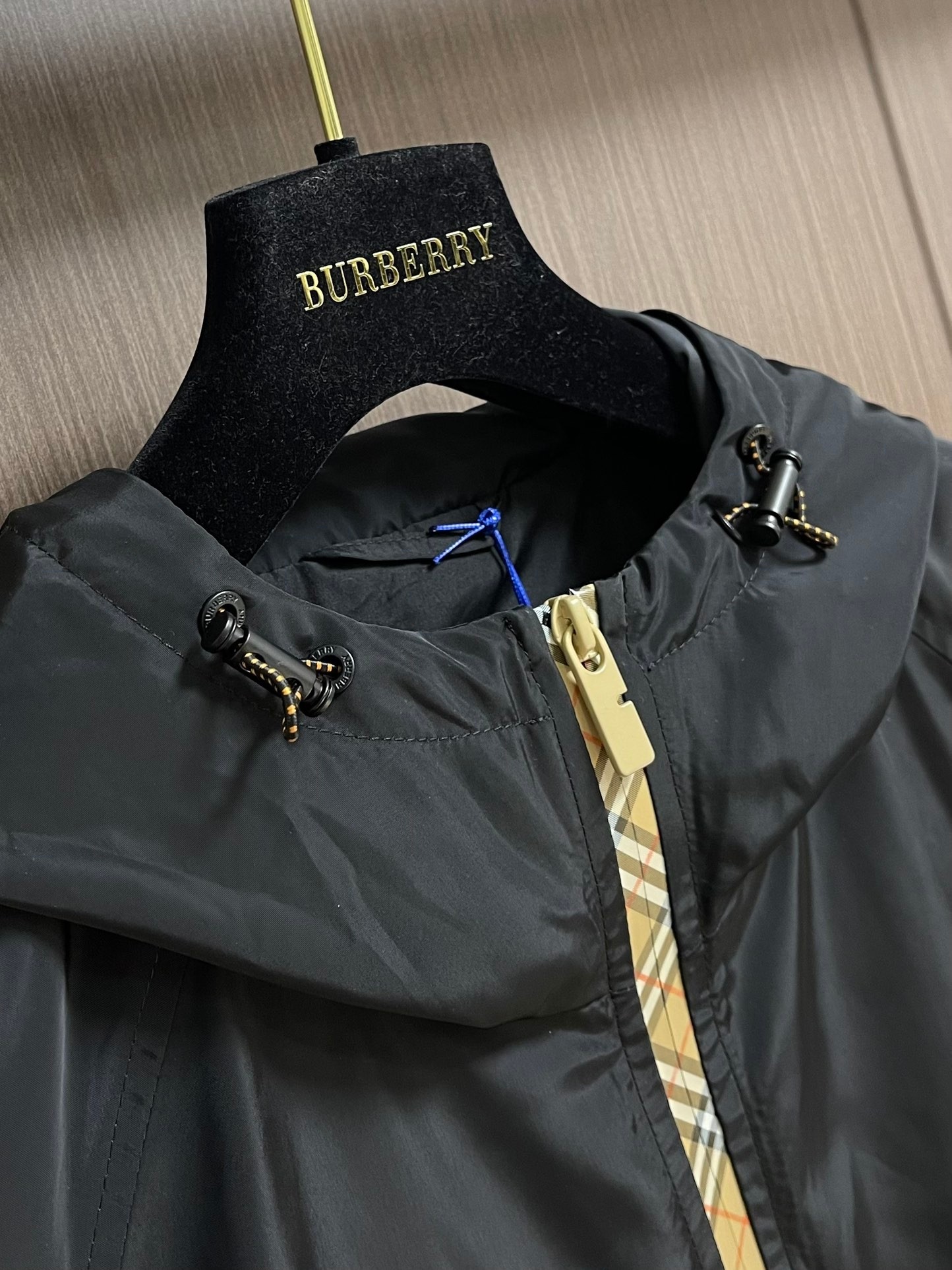 Burberry Basic Clothing Hooded M-xl