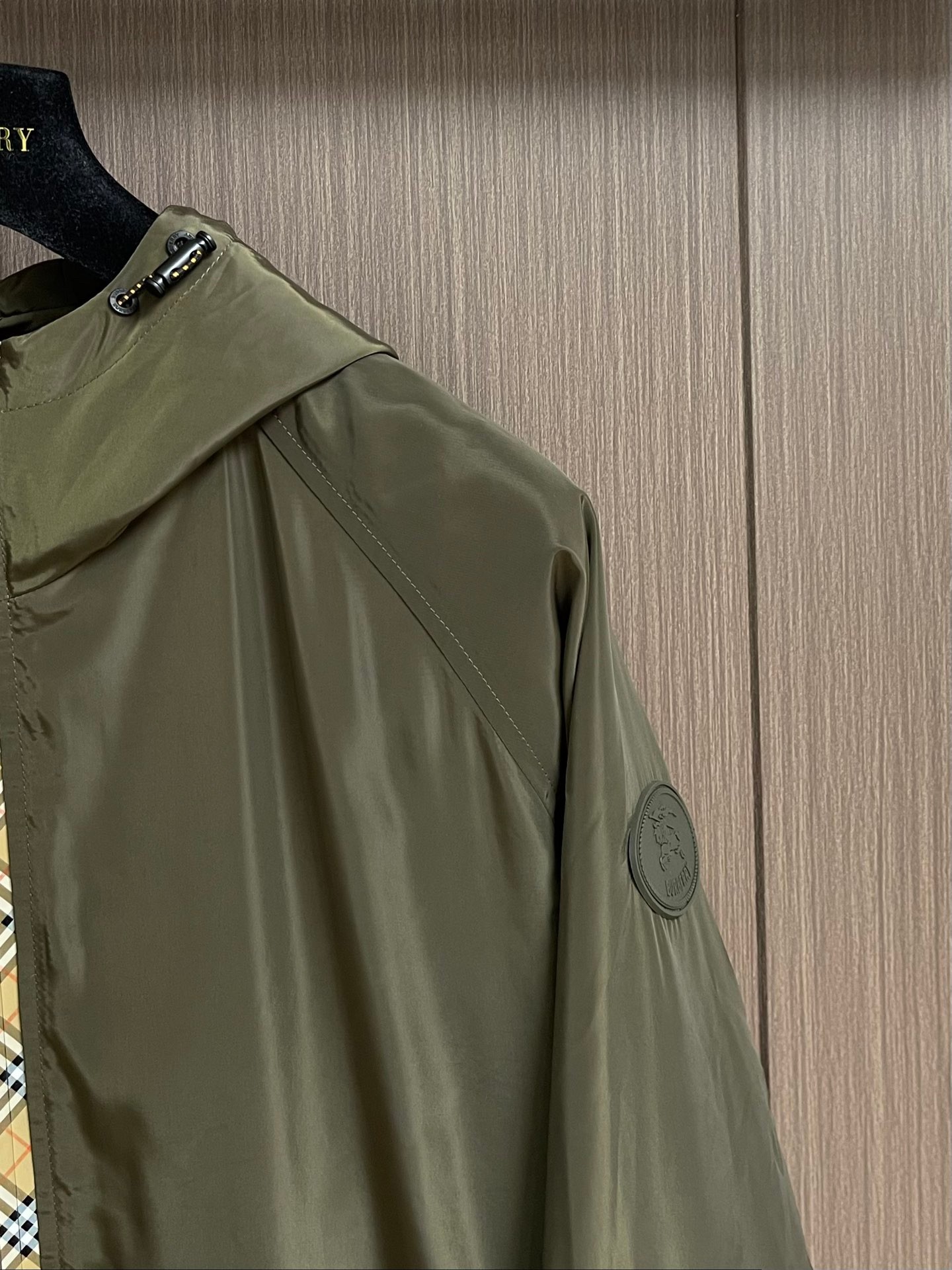 Burberry Basic Clothing Hooded M-xl