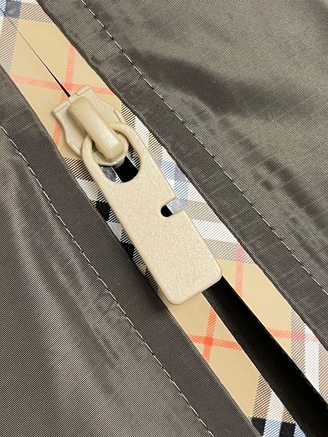 Burberry Basic Clothing Hooded M-xl