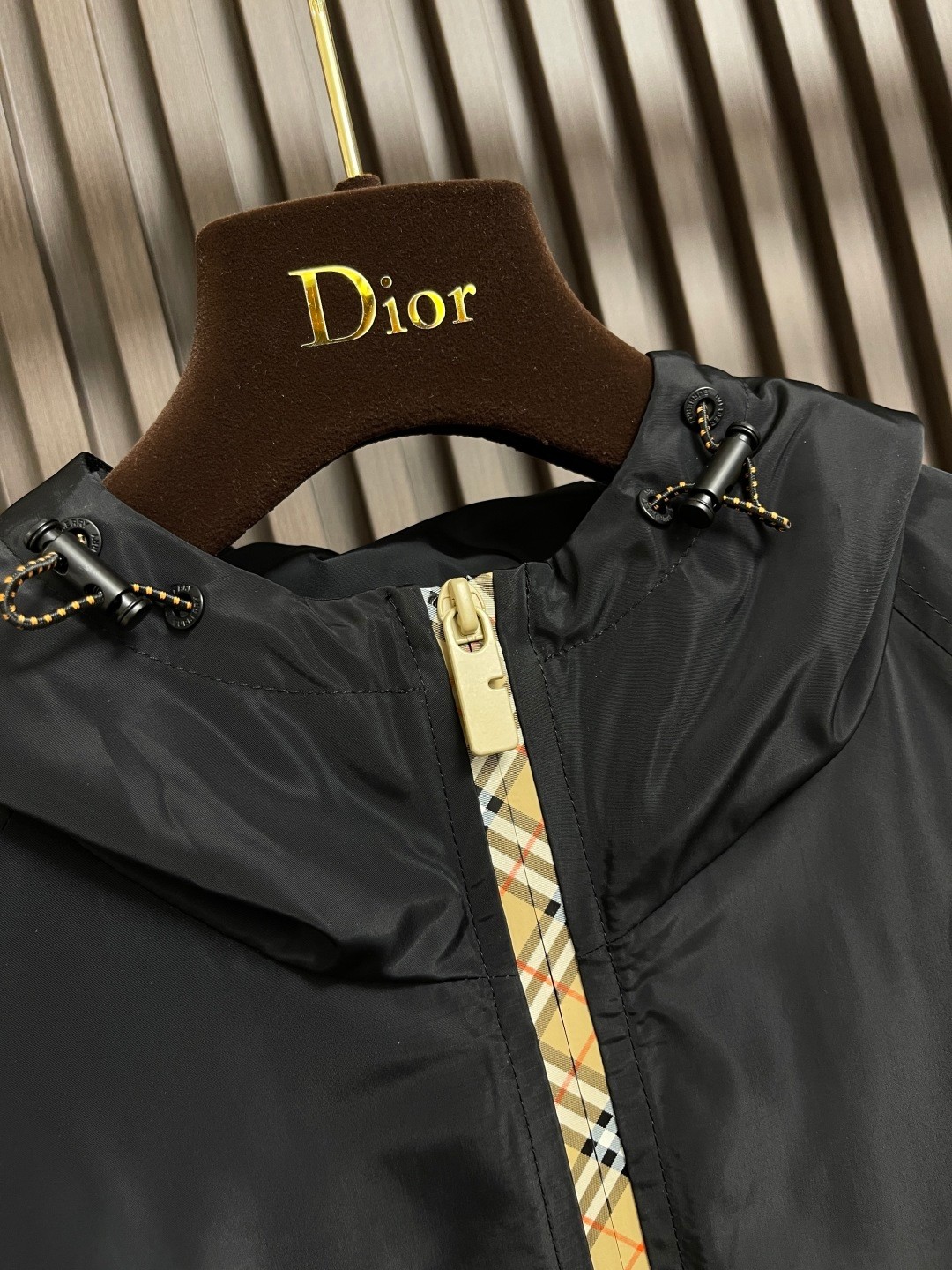 Burberry Basic Clothing Hooded M-xl