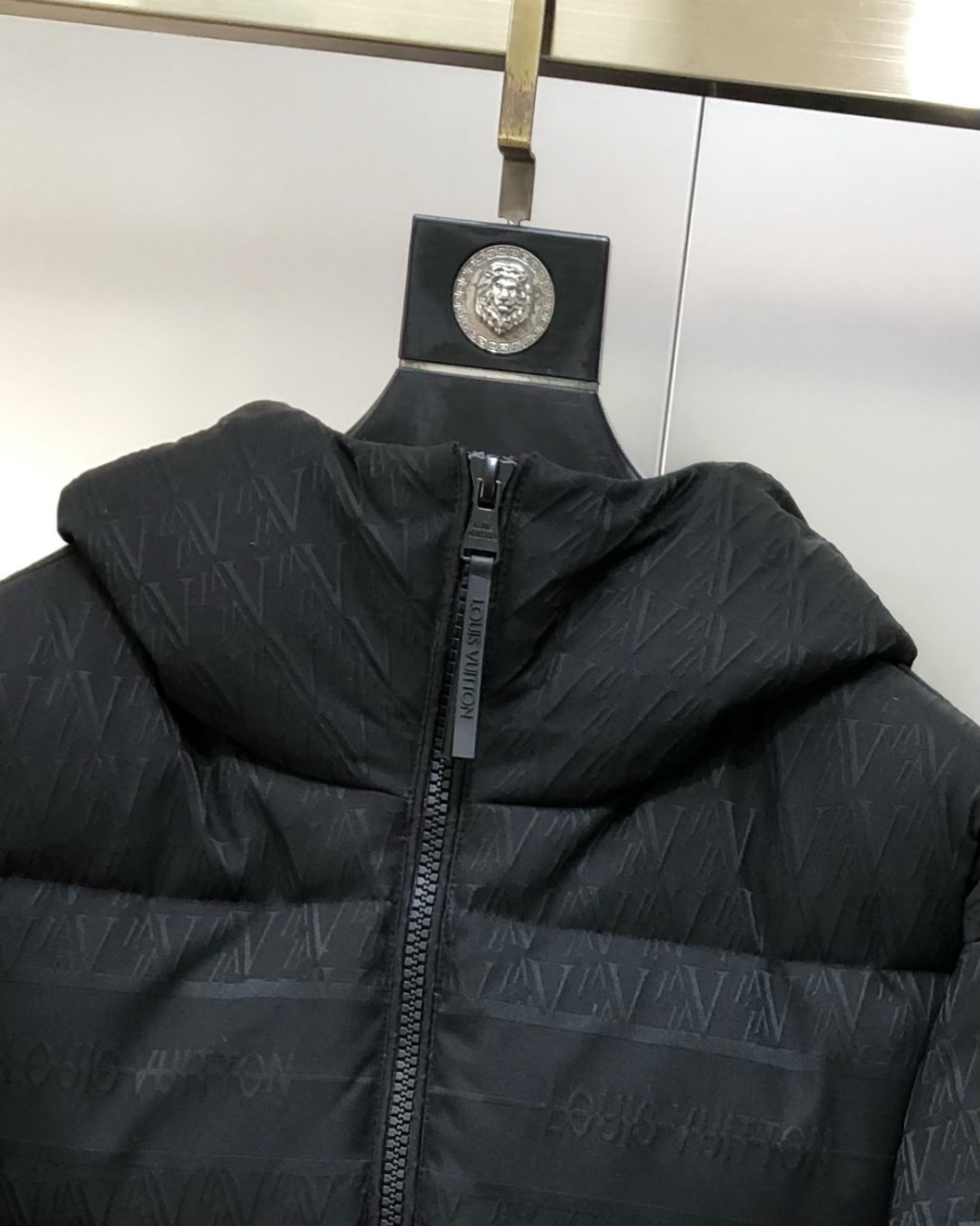 Louis Vuitton Male Down Jacket White Duck Down Black Hooded M-l-xl