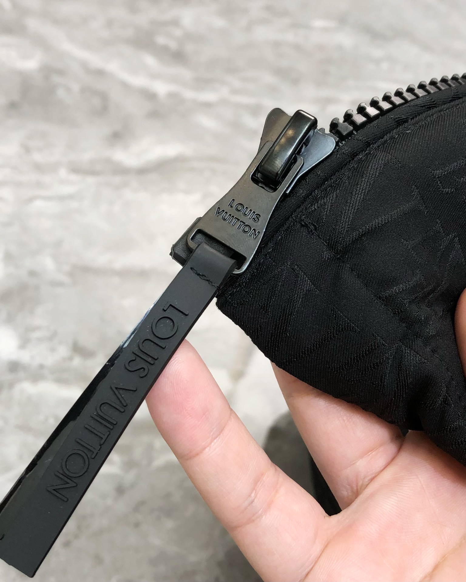 Louis Vuitton Male Down Jacket White Duck Down Black Hooded M-l-xl