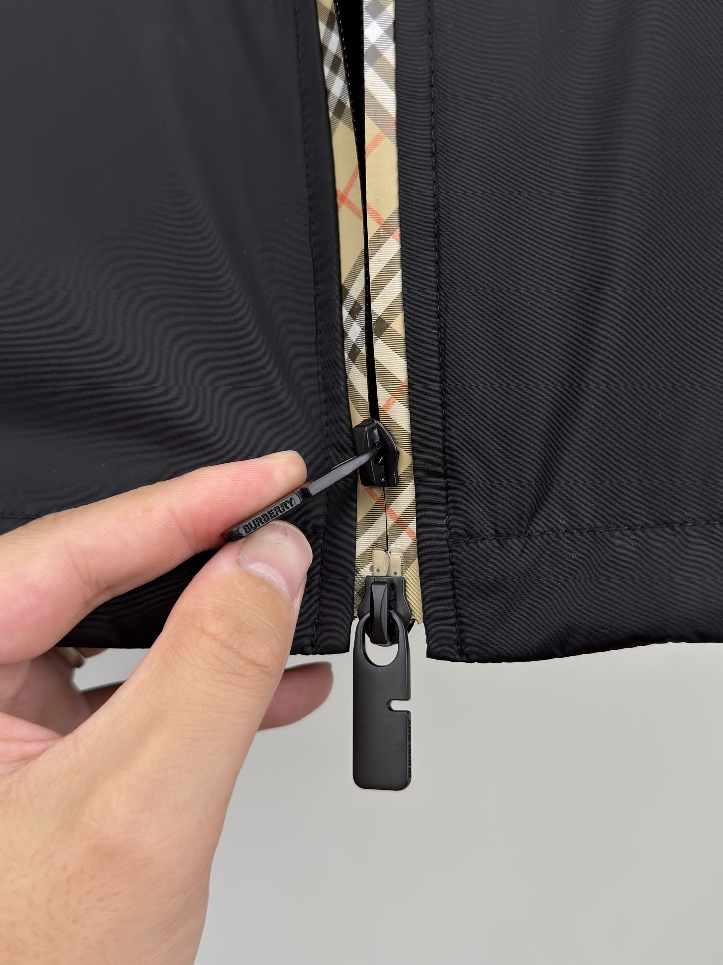 Burberry Basic Clothing Cotton Black Hooded M-xl