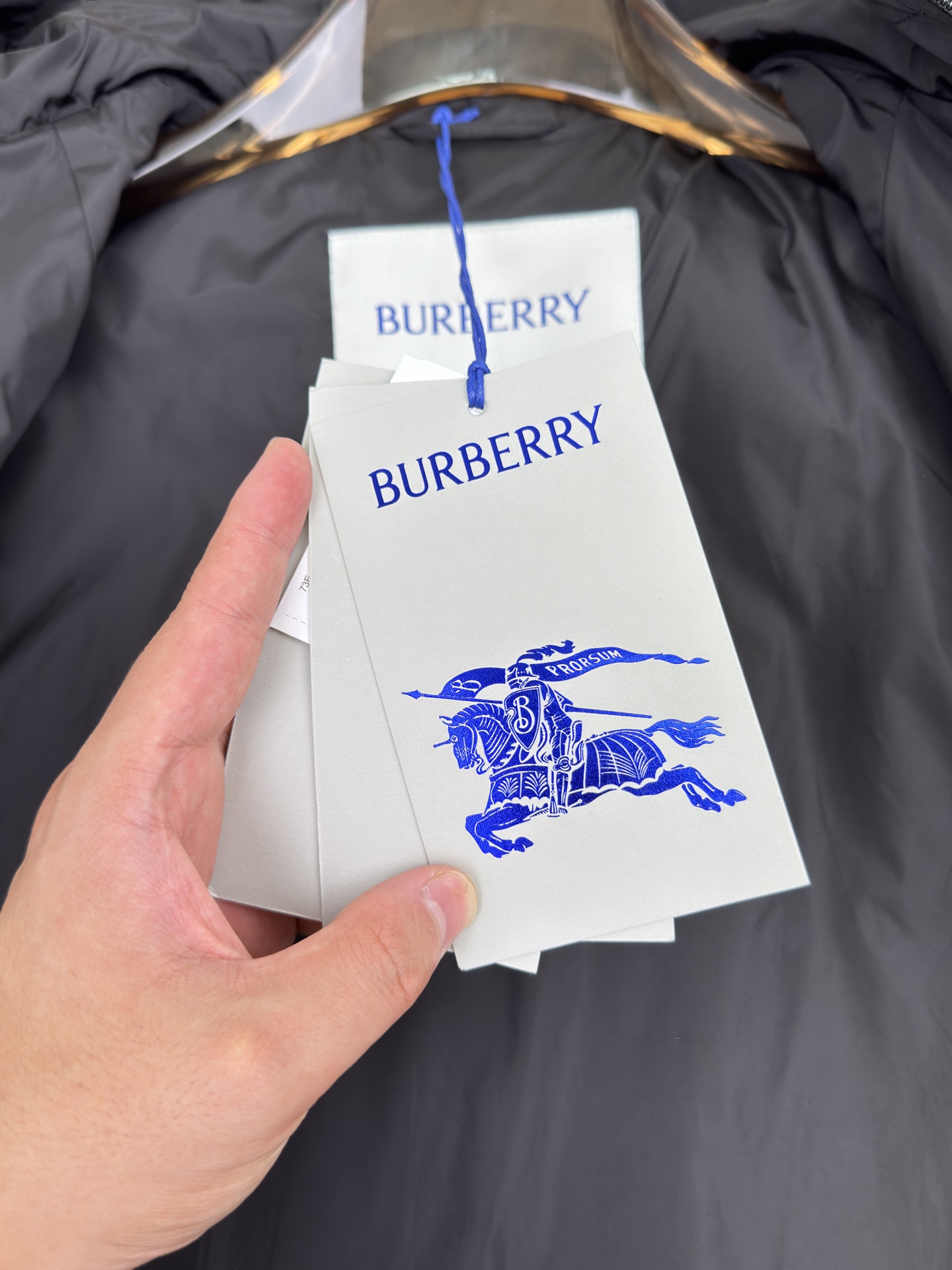 Burberry Basic Clothing Cotton Black Hooded M-xl