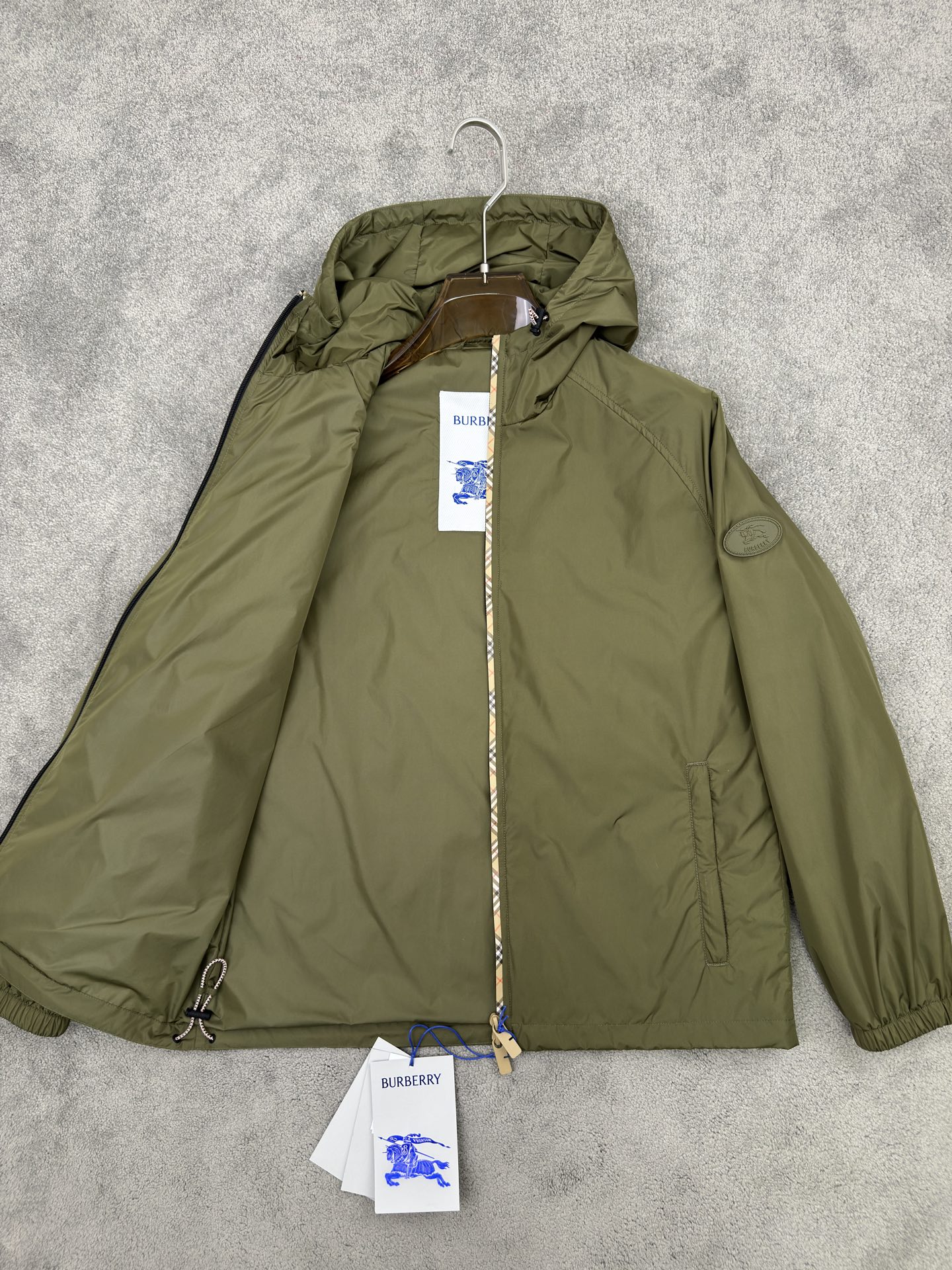 Burberry Basic Clothing Cotton Black Hooded M-xl