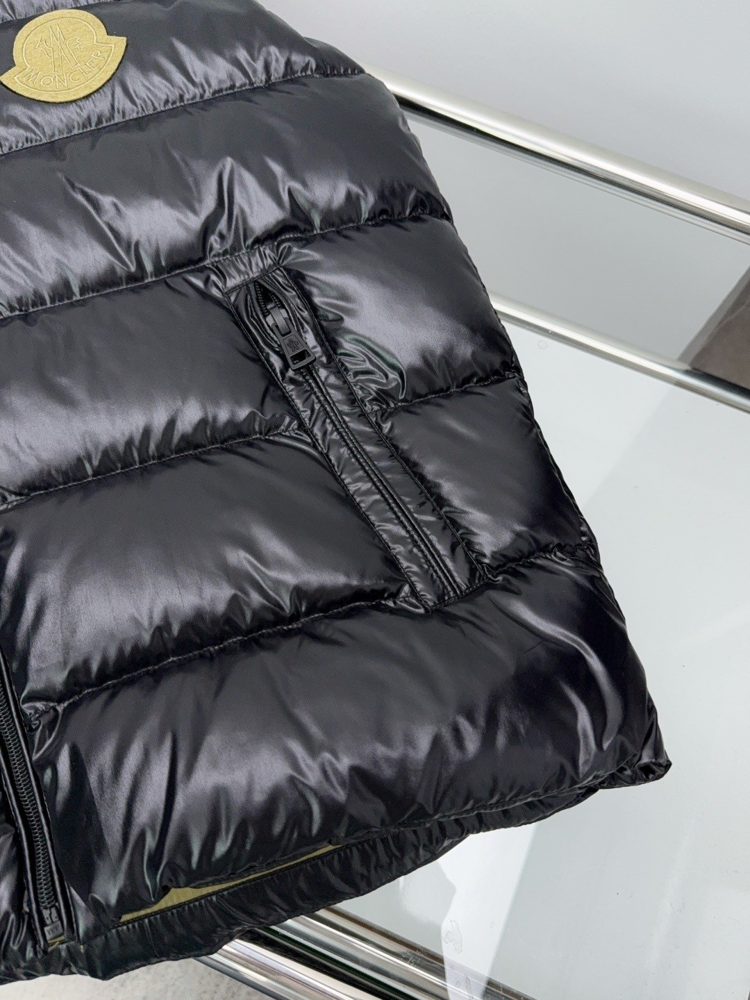 Moncler Down Vest White Duck Down Black Striped M-l-xl