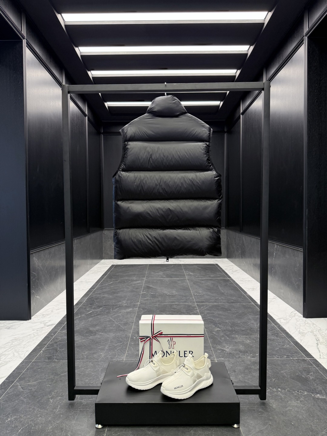 Moncler Male Down Vest S-m-l-xl