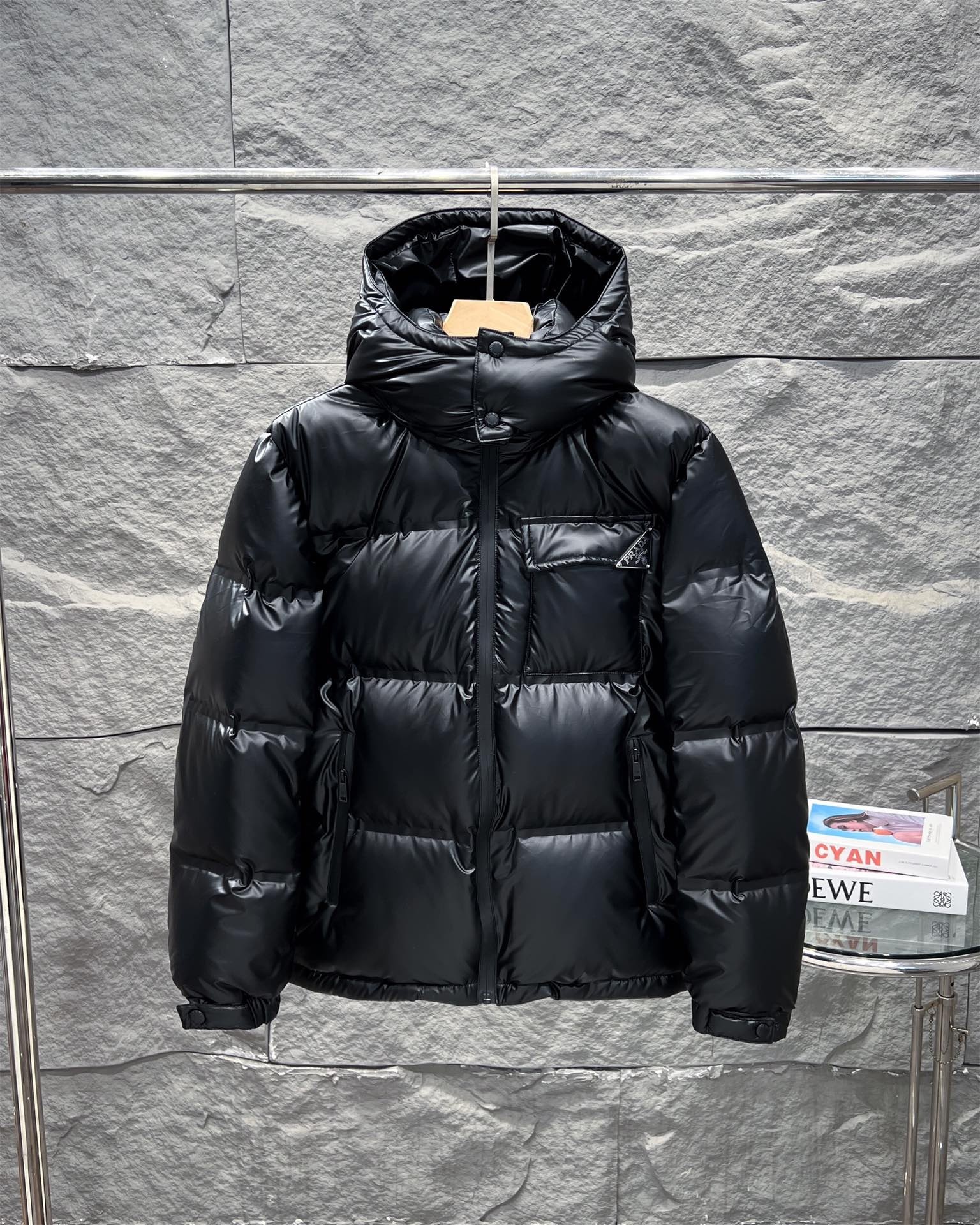 Prada Male Basic Clothing White Duck Down Black Hooded L-xl-56