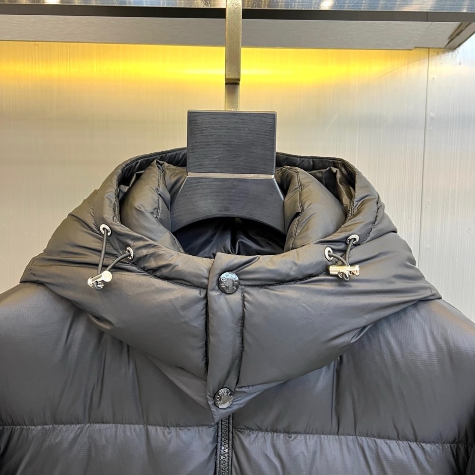 Moncler Down Jacket Goose Down Gray Hooded M-l