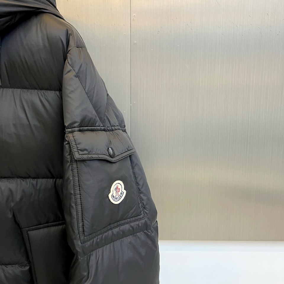 Moncler Down Jacket Goose Down Gray Hooded M-l