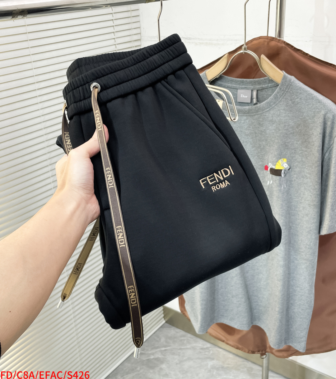 Fendi Basic Clothing Black Fleece Lined S-m-xl