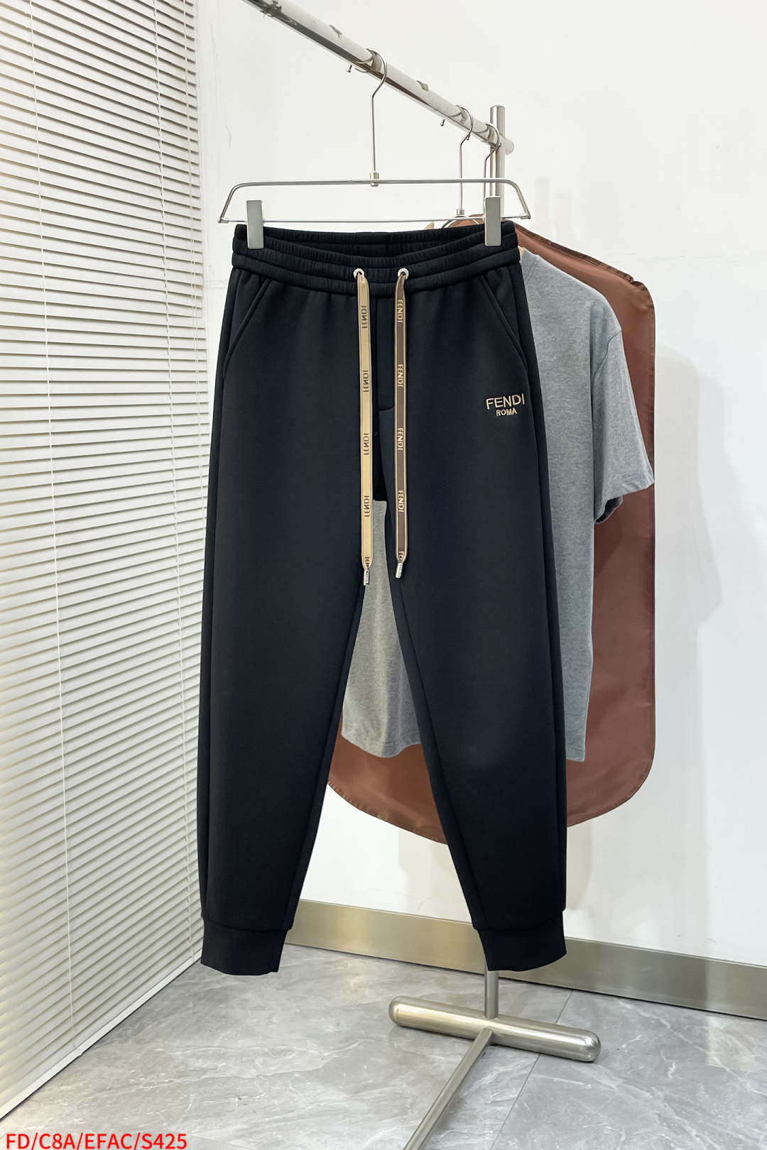 Fendi Basic Clothing Black Fleece Lined S-m-xl