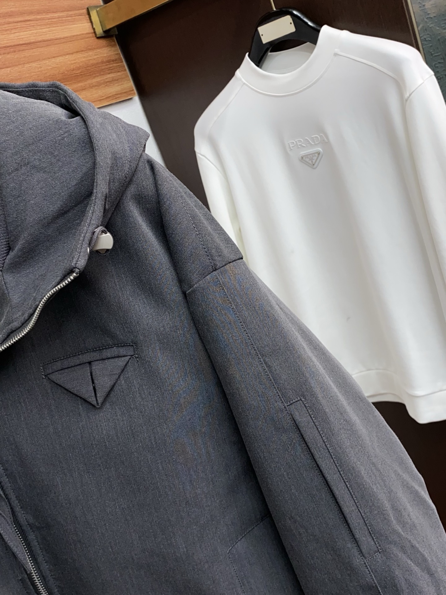 Prada Male Down Jacket White Duck Down Hooded M-l-xl