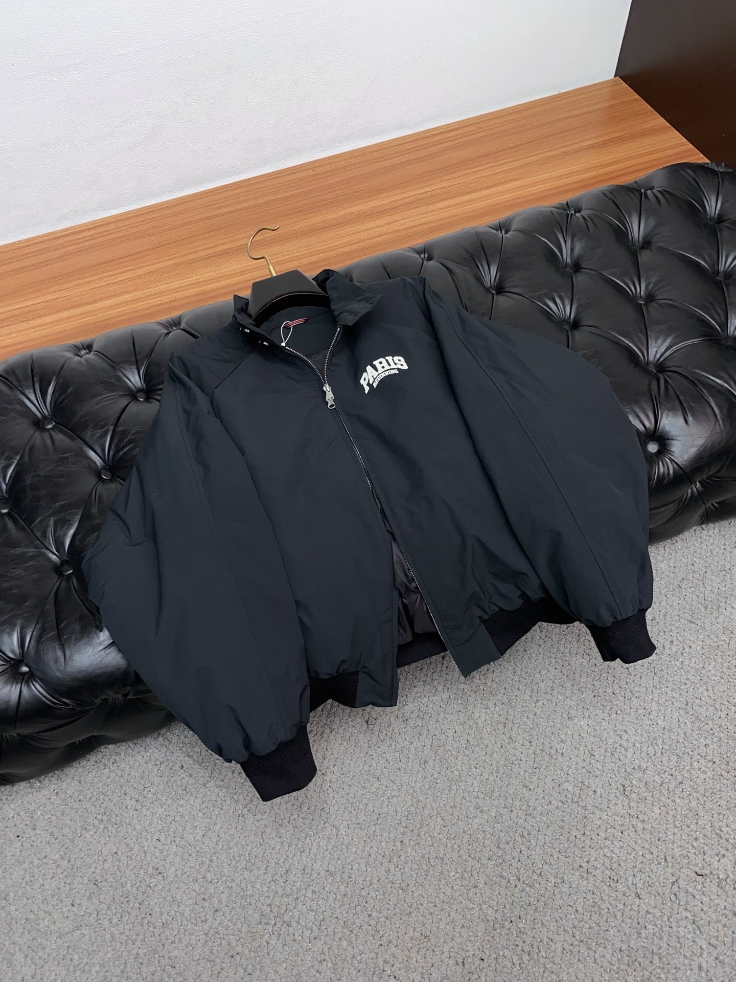 Balenciaga Male Down Jacket White Duck Down Hooded M-l-xl