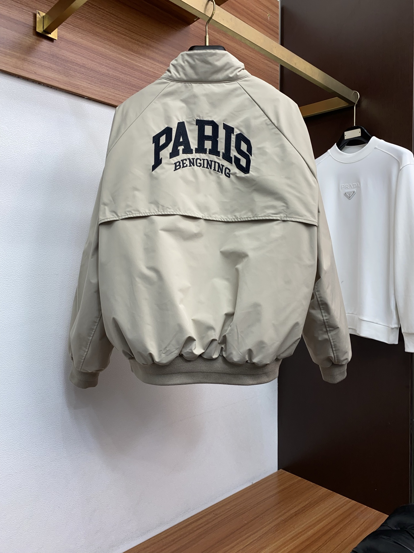 Balenciaga Male Down Jacket White Duck Down Hooded M-l-xl