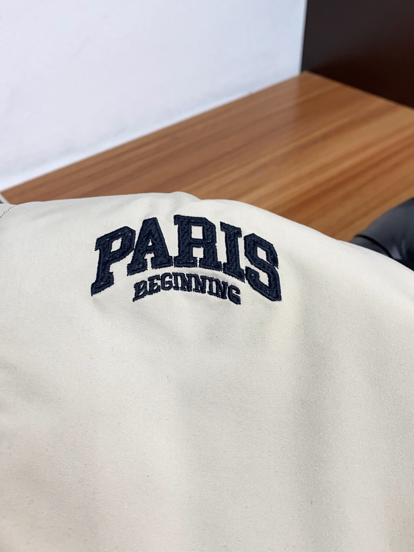 Balenciaga Male Down Jacket White Duck Down Hooded M-l-xl