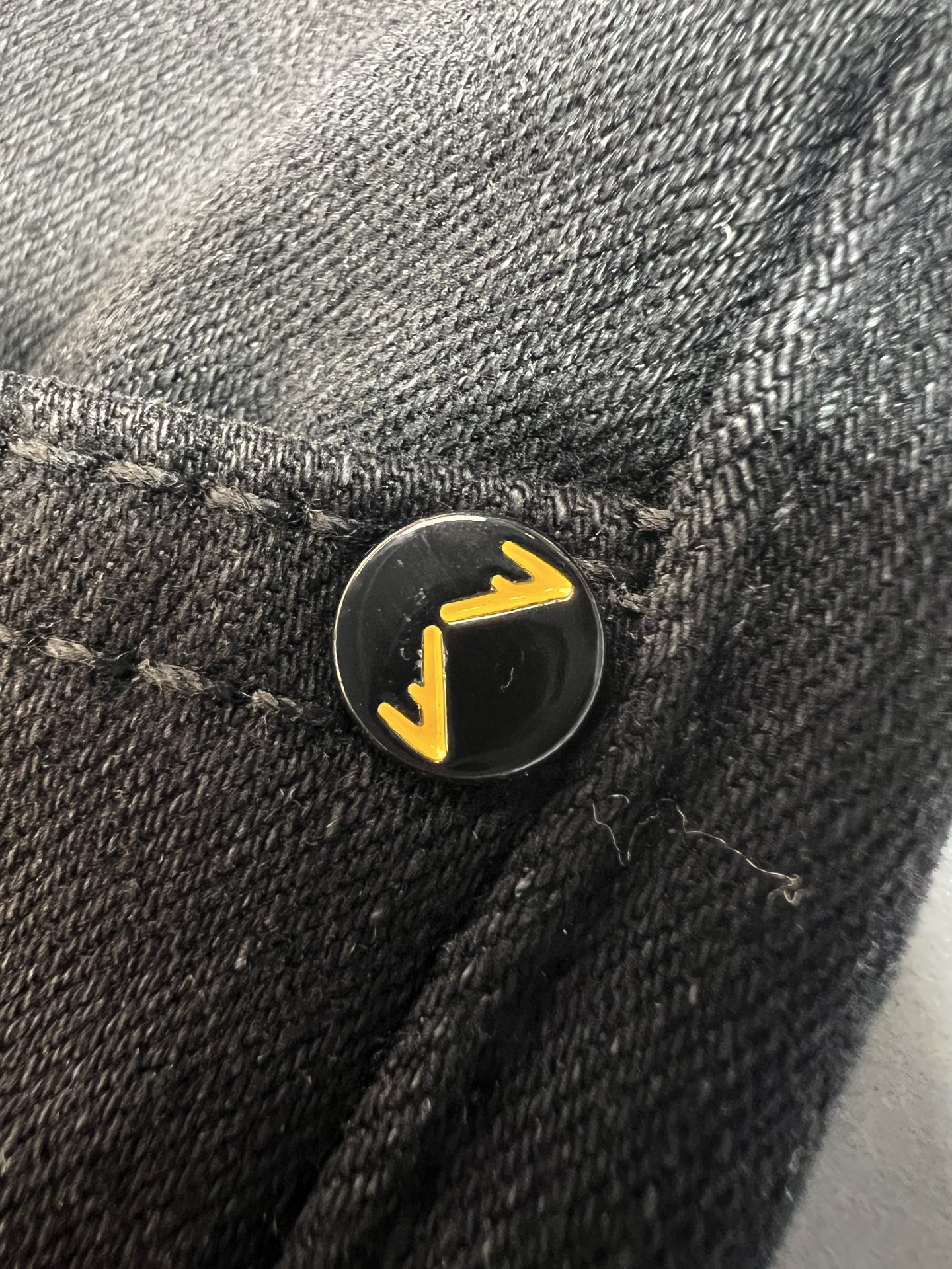 Fendi Jeans Fleece Lined 175140-32