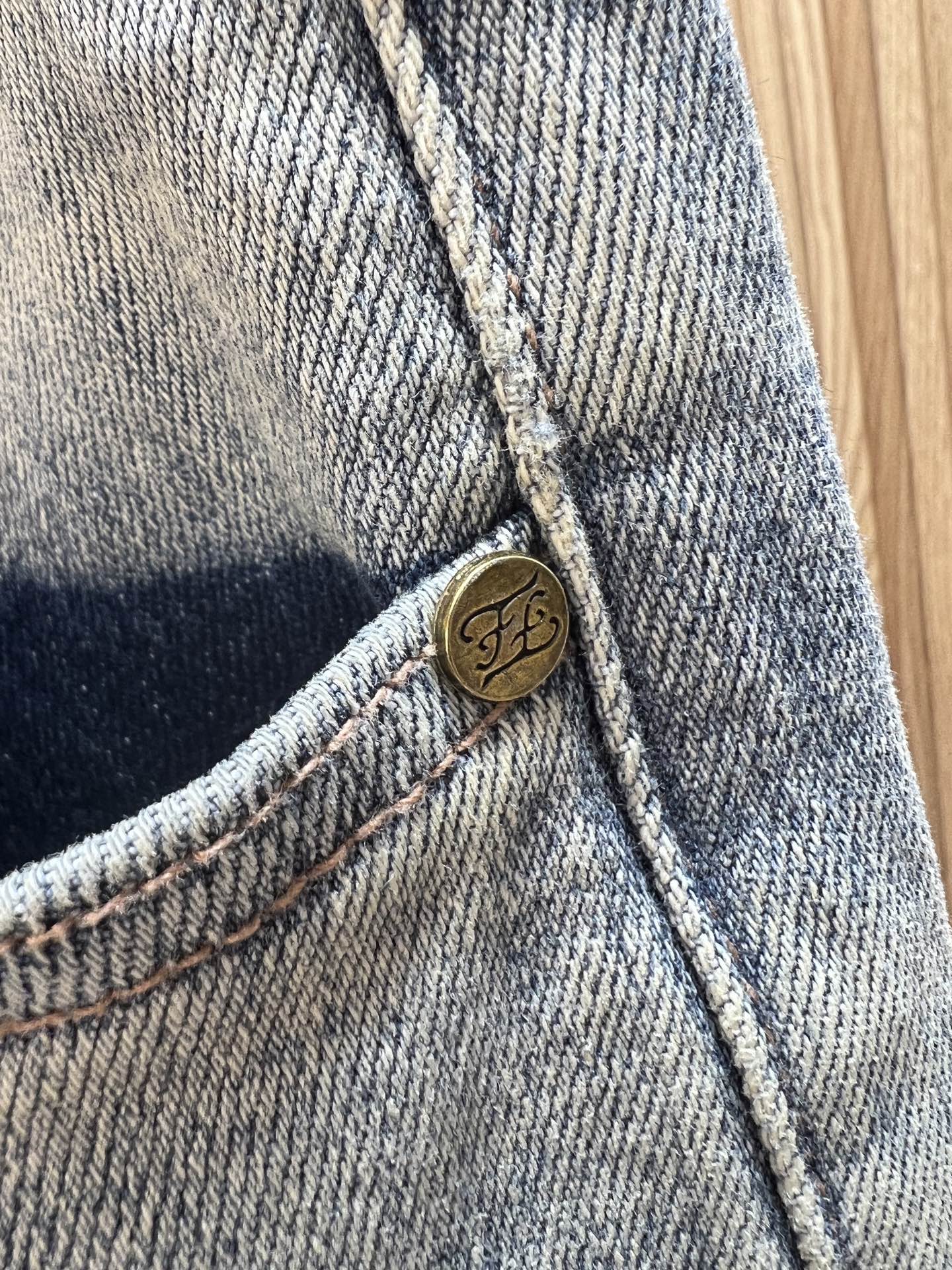 Fendi Jeans 175140-32