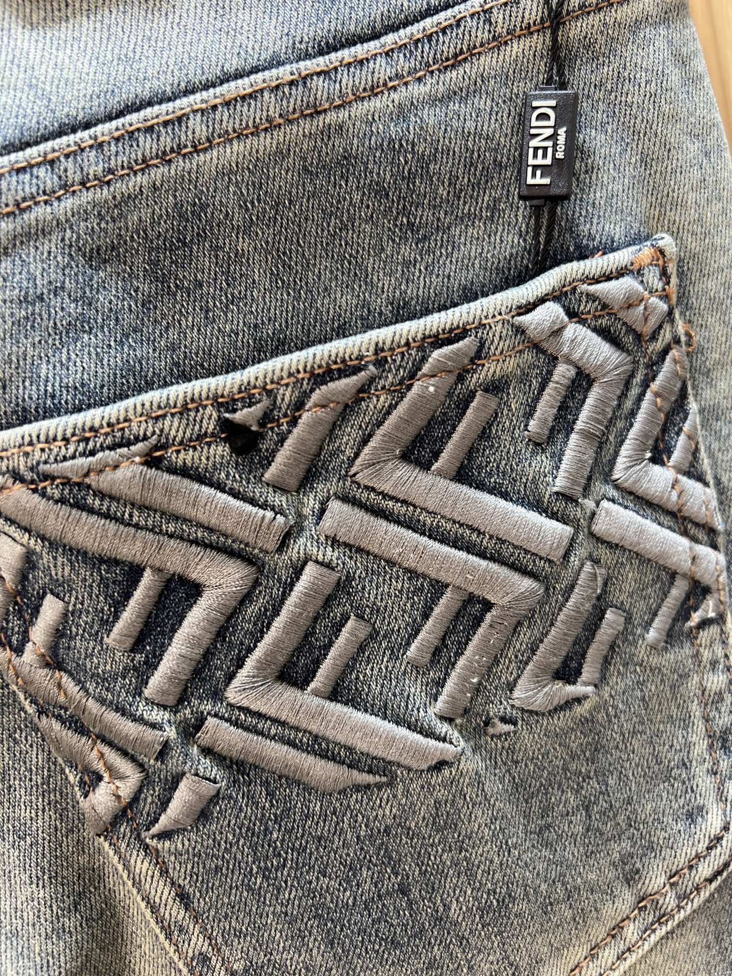 Fendi Jeans 175140-32