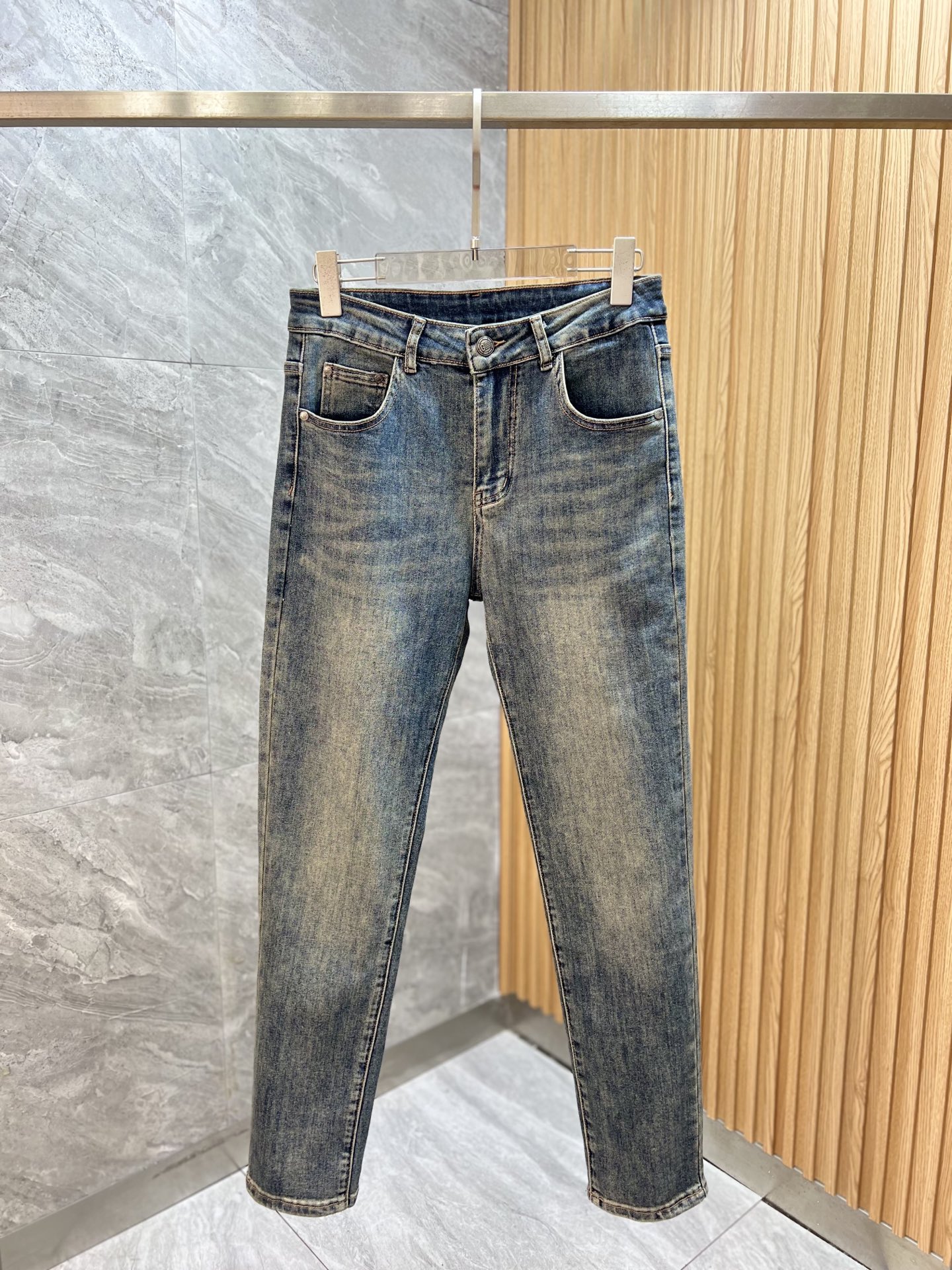 Gucci Jeans 175140-32