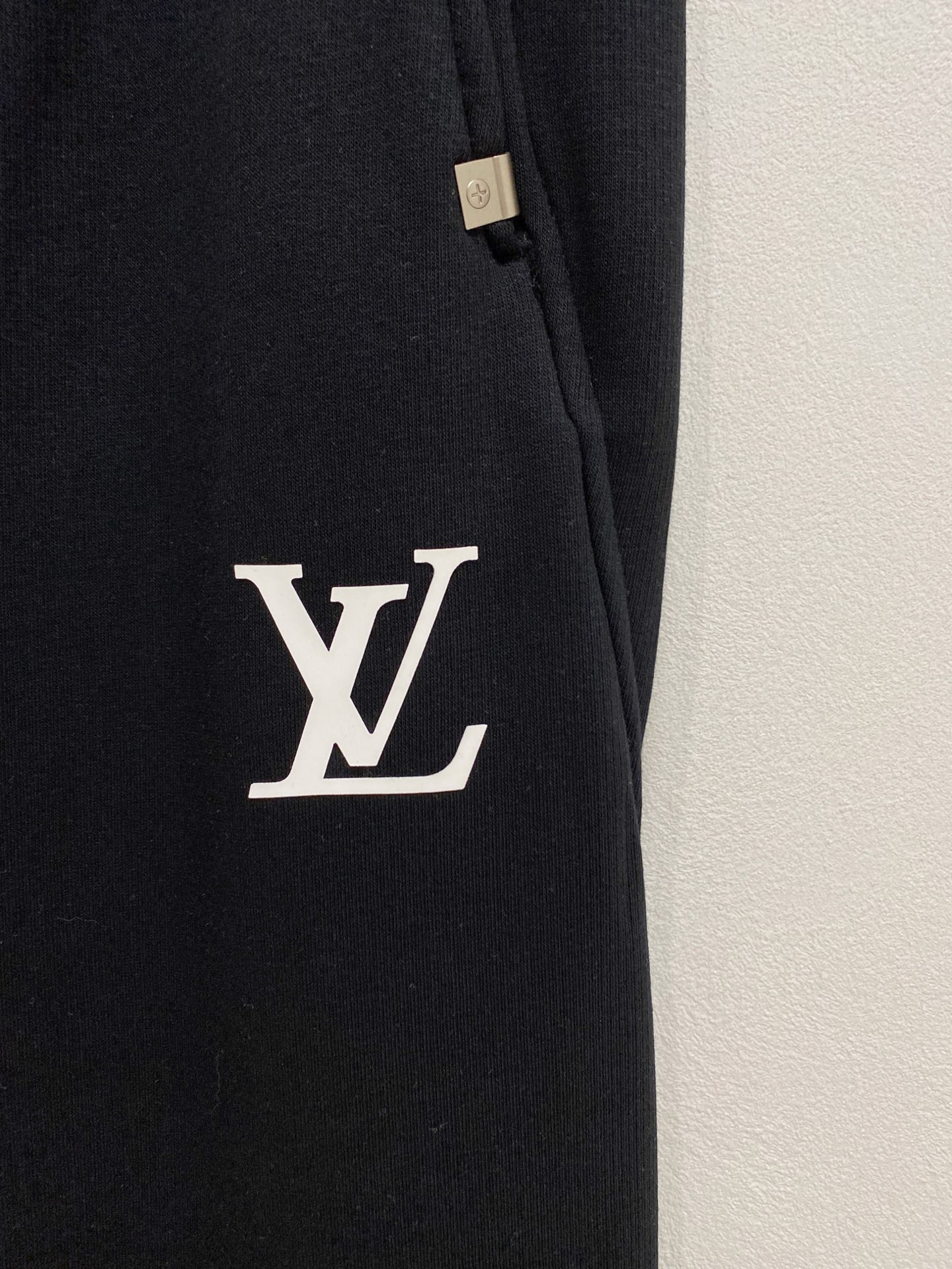 Louis Vuitton Basic Clothing S-m-l-xl