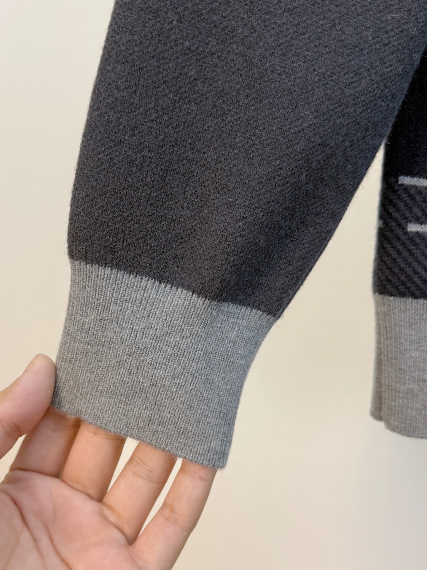 Louis Vuitton Couple Basic Clothing Wool S-l-xl