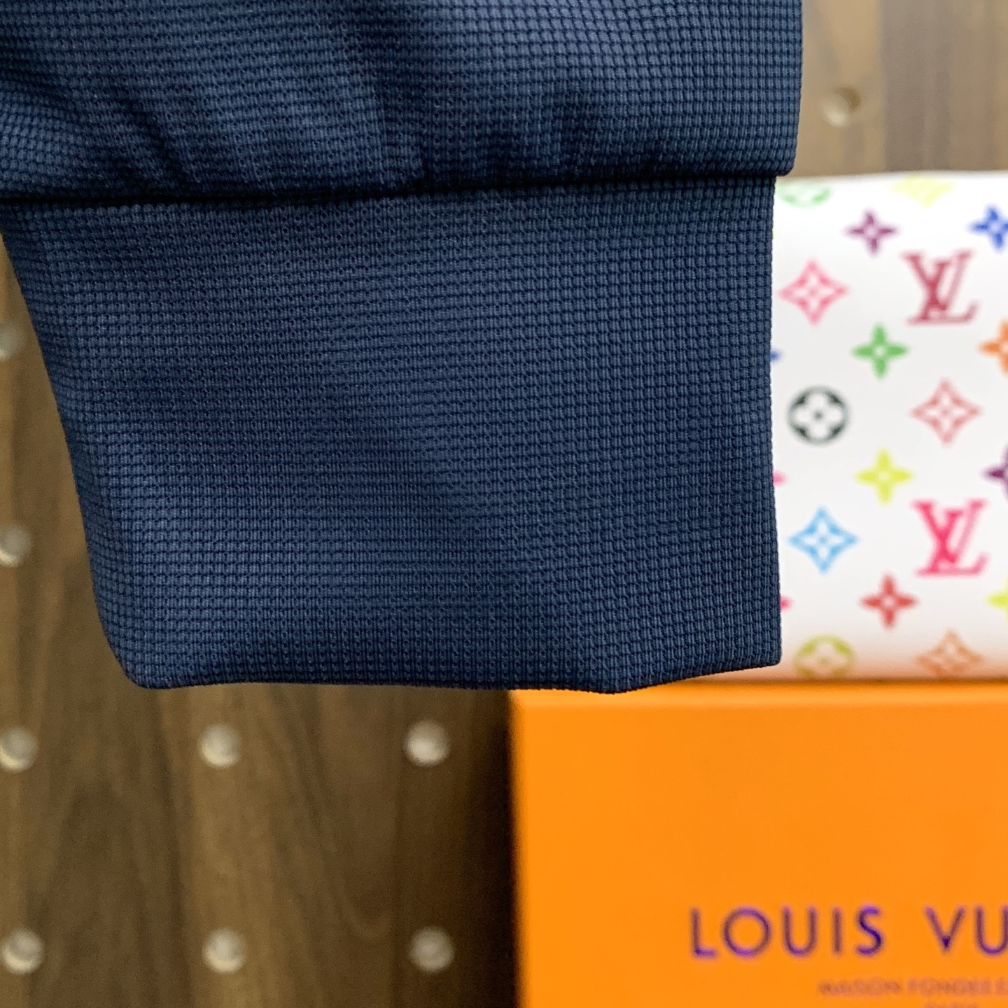 Louis Vuitton Basic Clothing S-m-l-xl