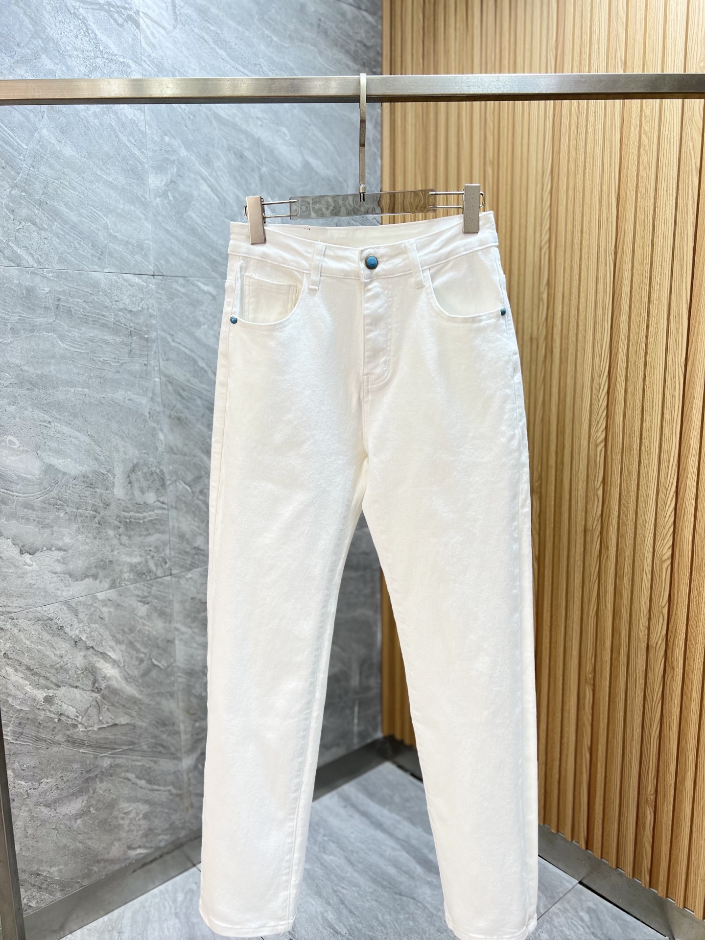 Louis Vuitton Jeans L-175140-32