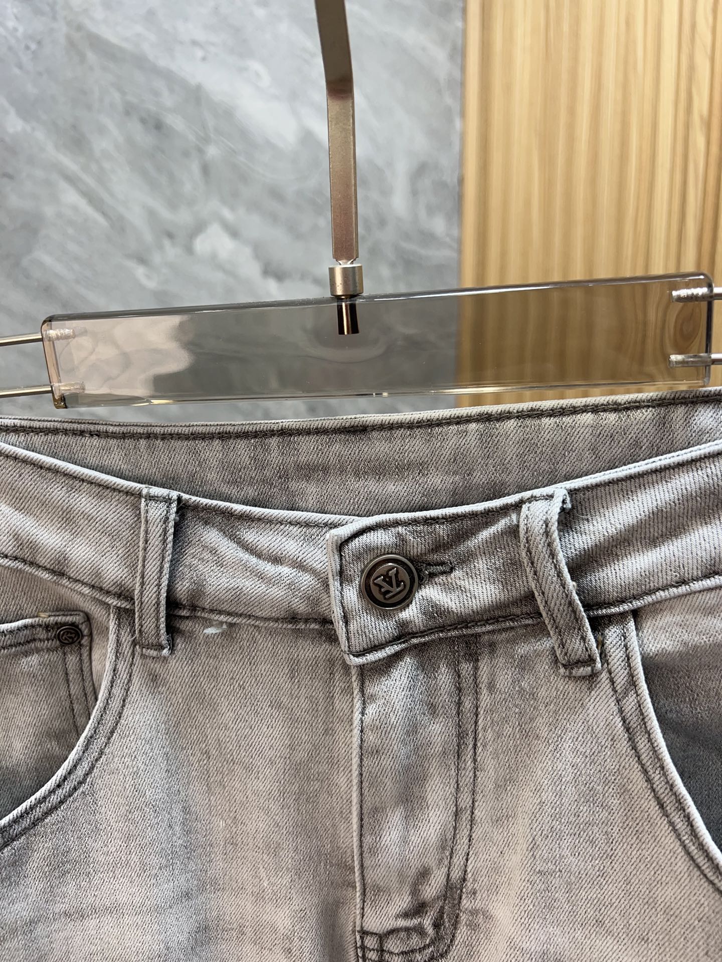 Louis Vuitton Jeans L-175140-32