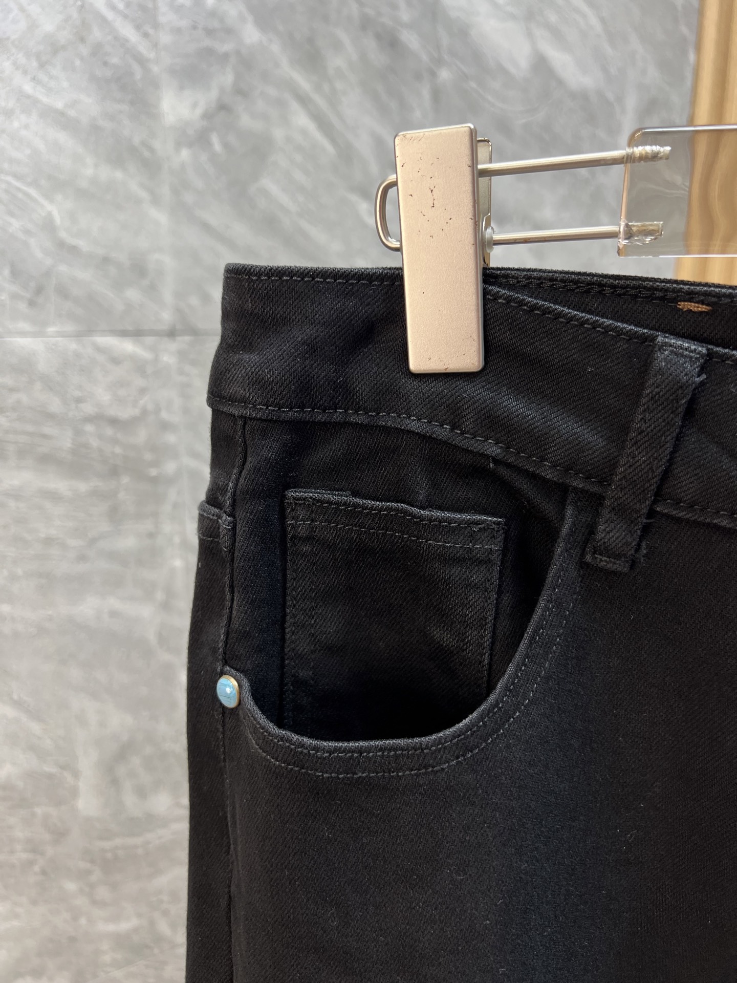 Louis Vuitton Jeans L-175140-32