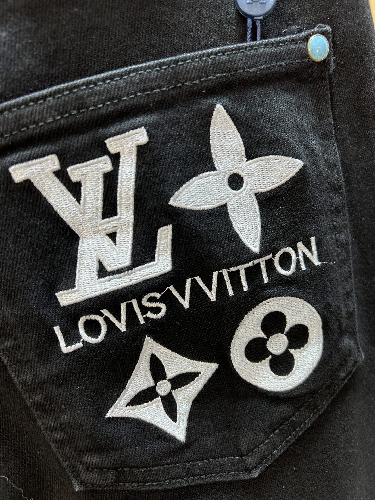 Louis Vuitton Jeans L-175140-32