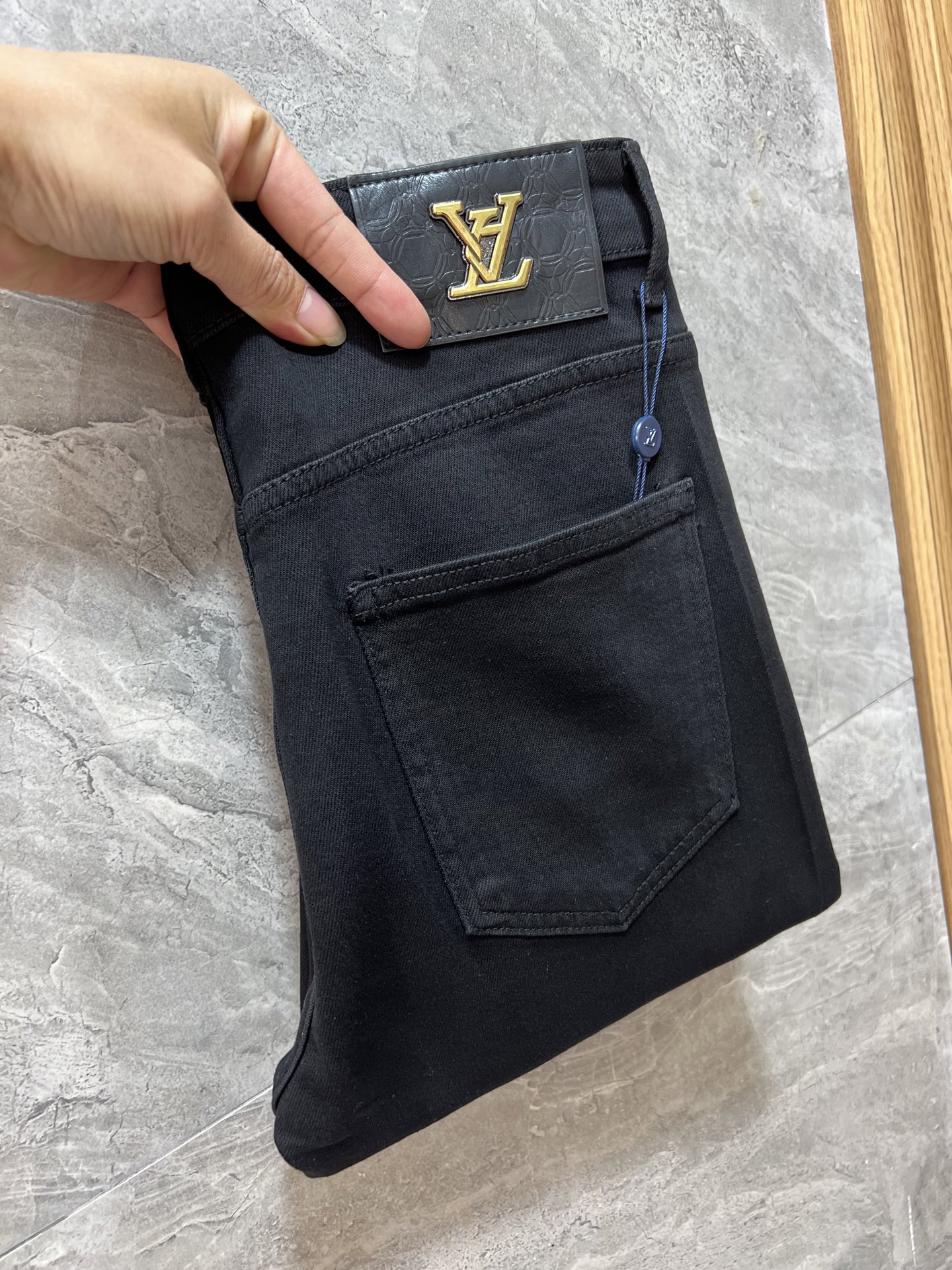 Louis Vuitton Jeans L-175140-32