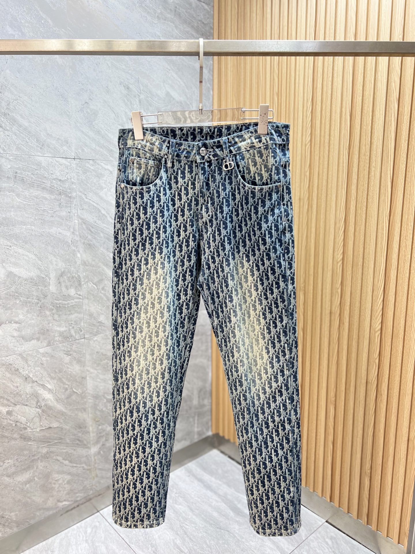 Louis Vuitton Jeans L-175140-32