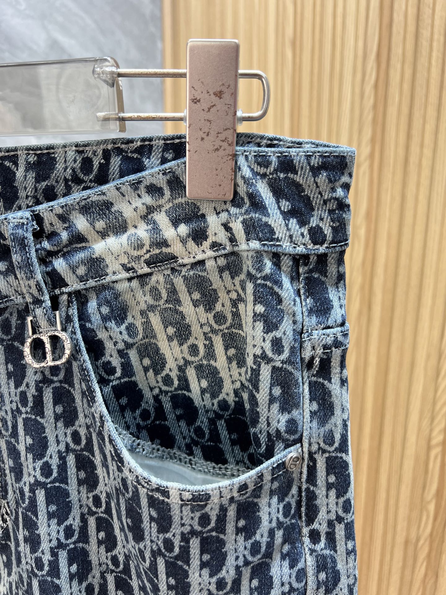 Louis Vuitton Jeans L-175140-32