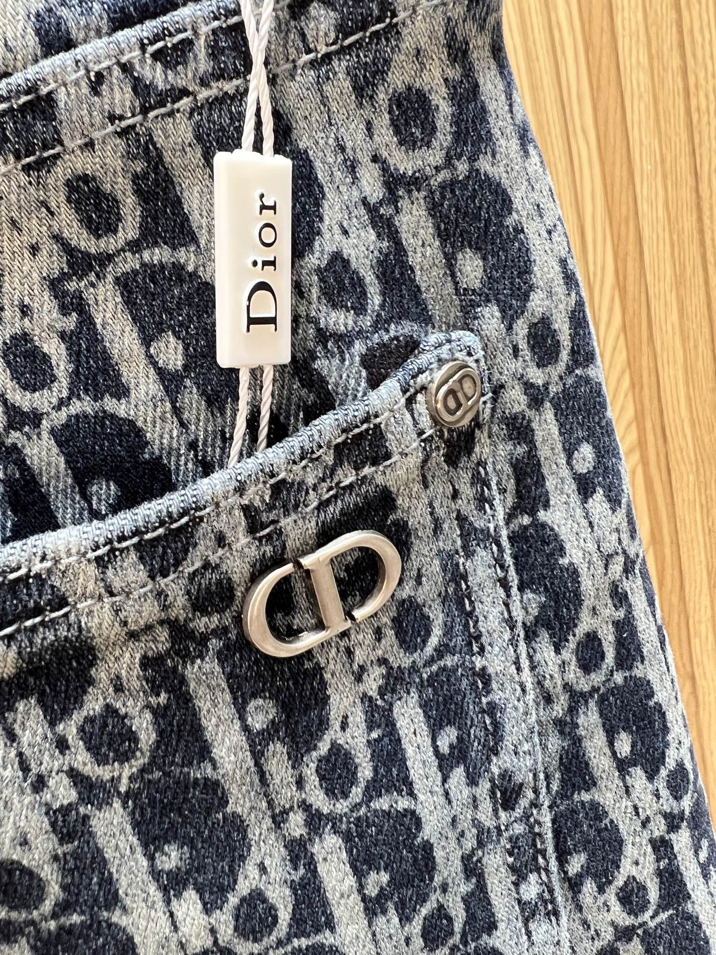 Louis Vuitton Jeans L-175140-32