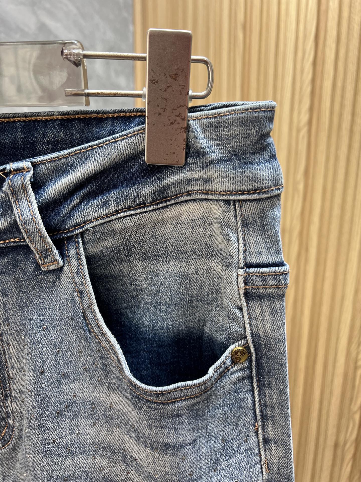 Louis Vuitton Jeans L-175140-32