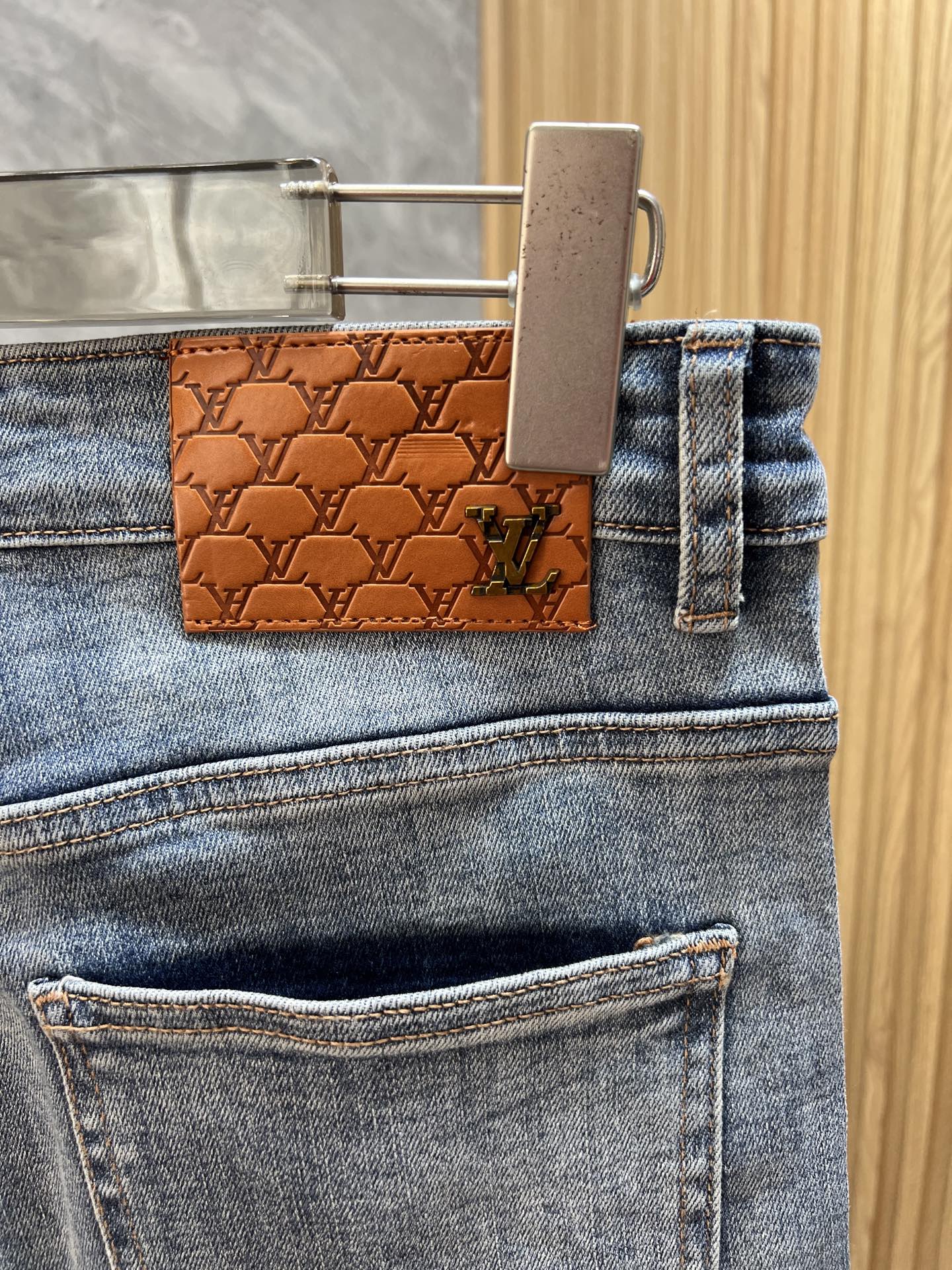 Louis Vuitton Jeans L-175140-32