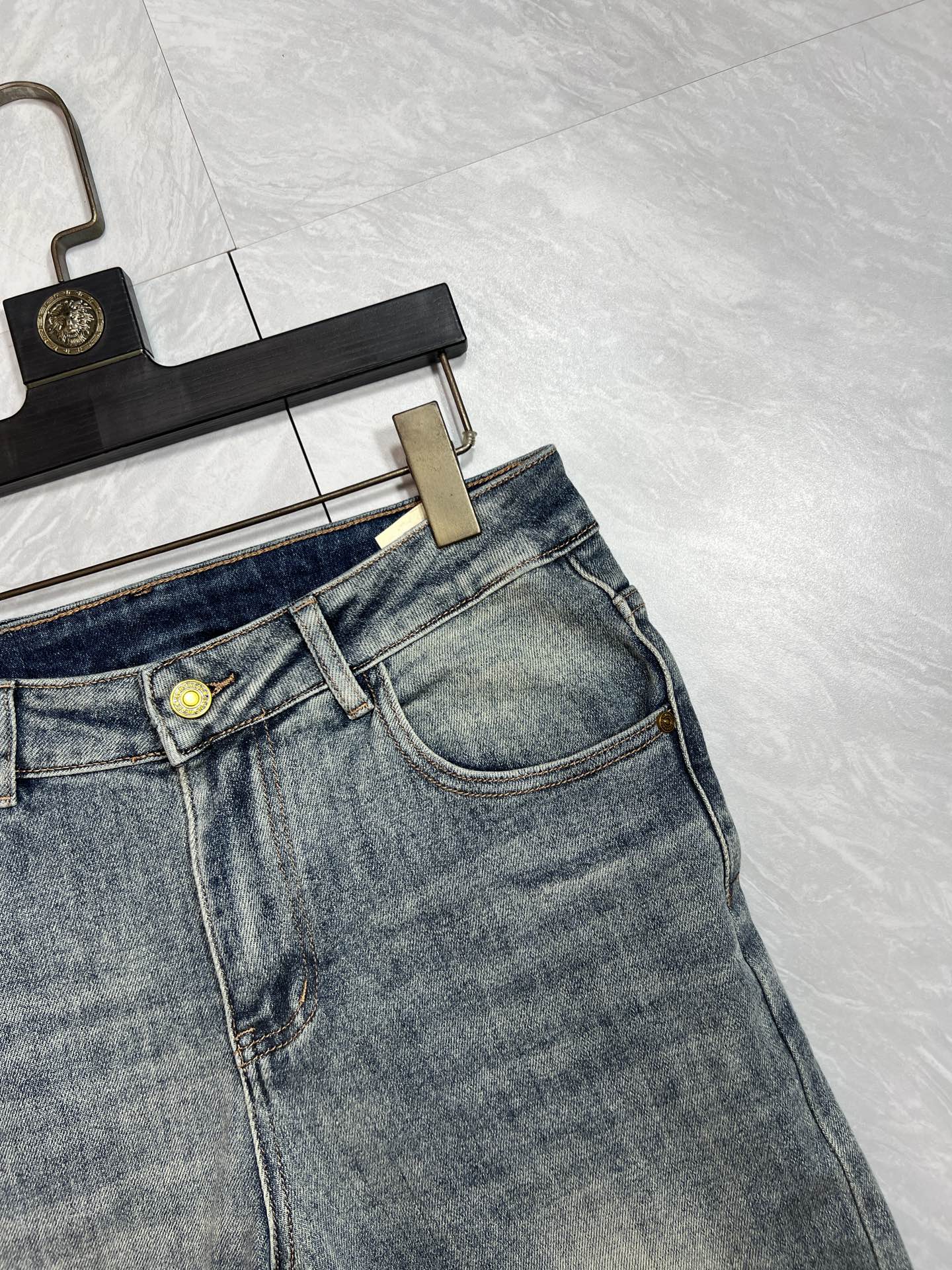 Louis Vuitton Jeans L-175140-32