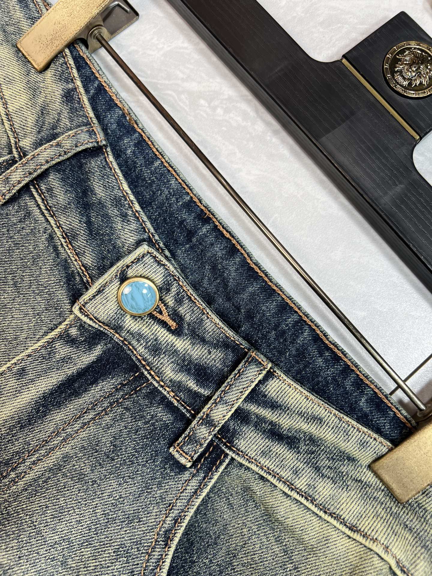 Louis Vuitton Jeans L-175140-32