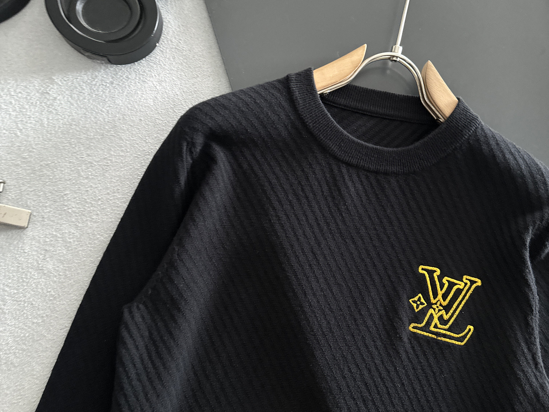 Louis Vuitton Couple Basic Clothing Wool M-l-xl