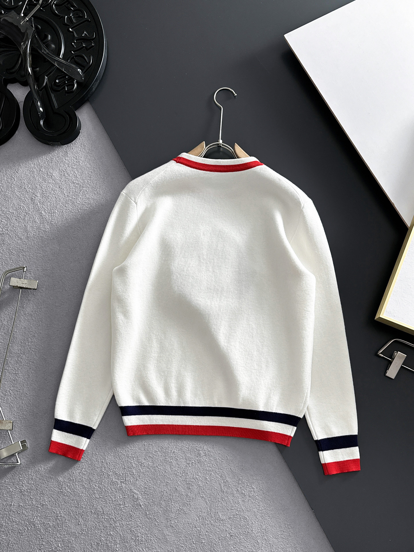 Moncler Couple Basic Clothing Wool M-l-xl