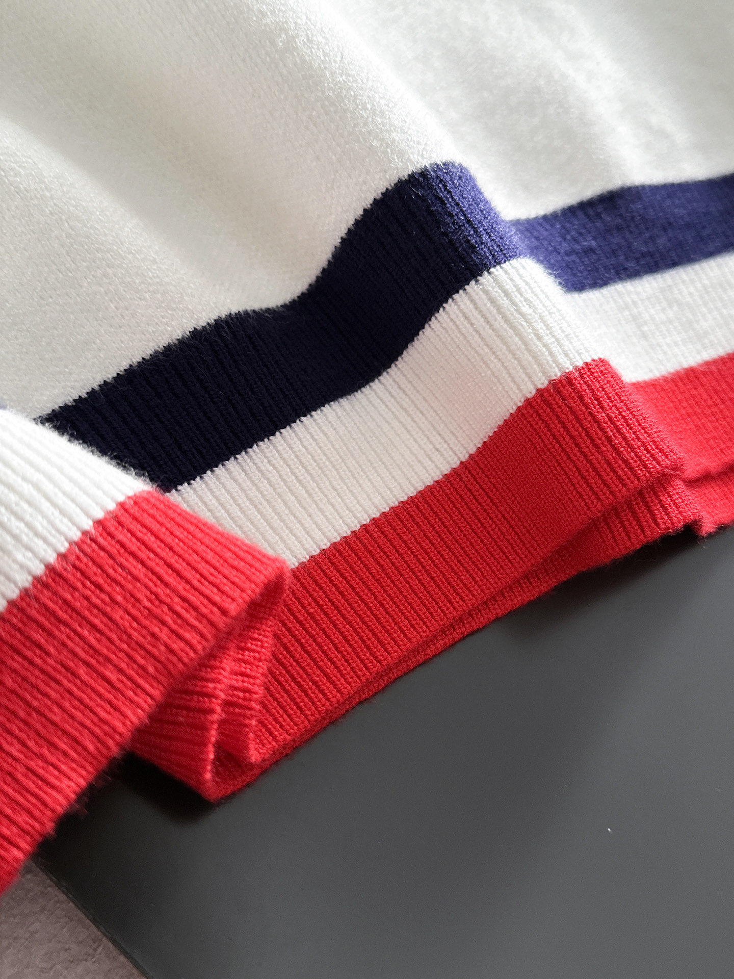 Moncler Couple Basic Clothing Wool M-l-xl