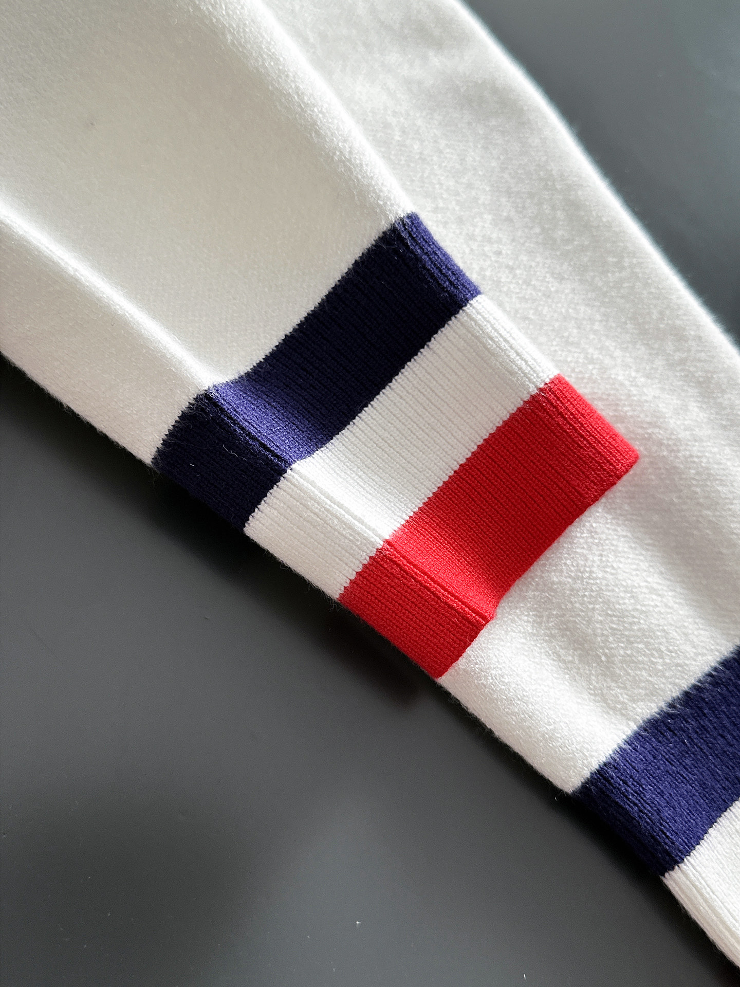 Moncler Couple Basic Clothing Wool M-l-xl